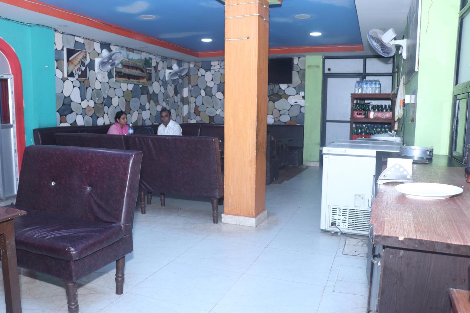 Punjabi Dhaba Lodge & Restaurant Rummindei ภายนอก รูปภาพ